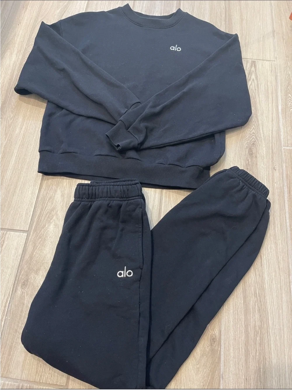 Alo Yoga Accolade Set Crewneck Pullover Sweater + Sweatpants Black Sz S 4-6